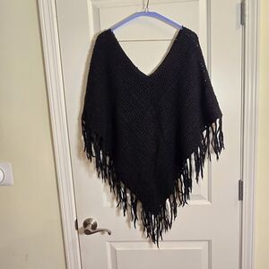 Arizona Jean Company Black Poncho with Fringe